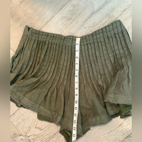 NWOT Moss Green Anthropologie Pleated Linen skirt shorts 12 - Picture 13 of 13